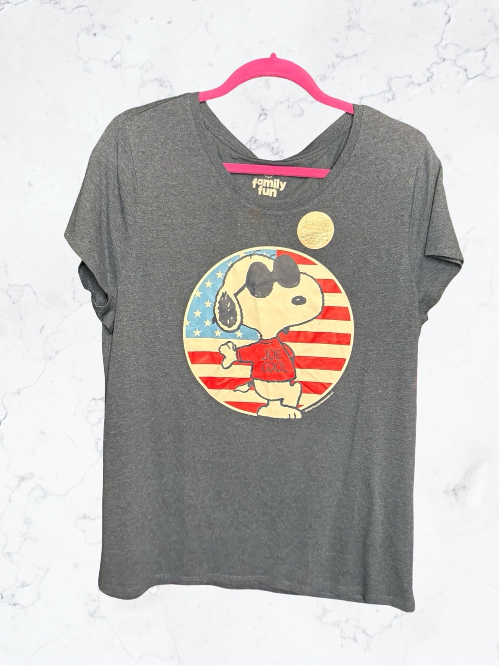 Women's Gray 'Joe Cool' Graphic Short Sleeve Tee
